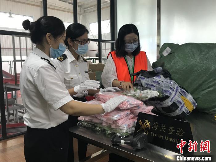 多家知名电商物流企业入驻广西凭祥 抢占跨境电商发展先机 多家知名电商物流企业入驻广西凭祥 抢占跨境电商发展先机