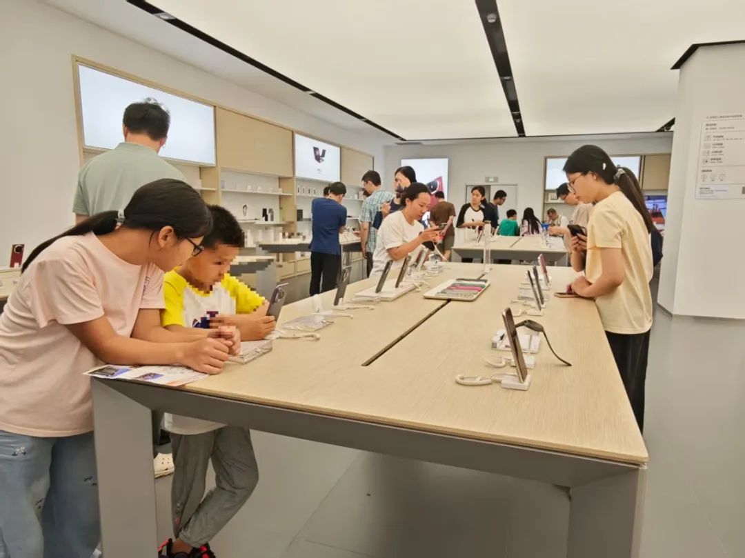 消费、投资、外贸齐发力!广西1—7月经济稳中有进 消费、投资、外贸齐发力!广西1—7月经济稳中有进