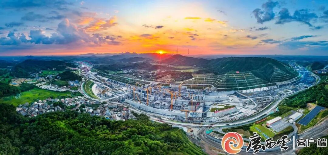 “十四五”广西实践:西部陆海新通道激活区域开放“新引擎” “十四五”广西实践:西部陆海新通道激活区域开放“新引擎”