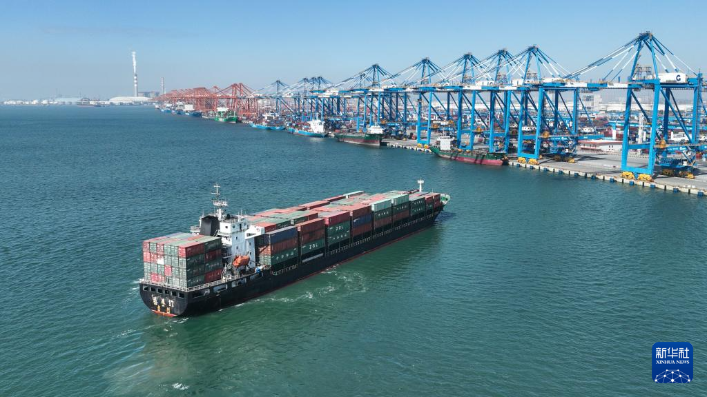 陆海联动畅东盟 钦州港外贸增长再提速 陆海联动畅东盟 钦州港外贸增长再提速