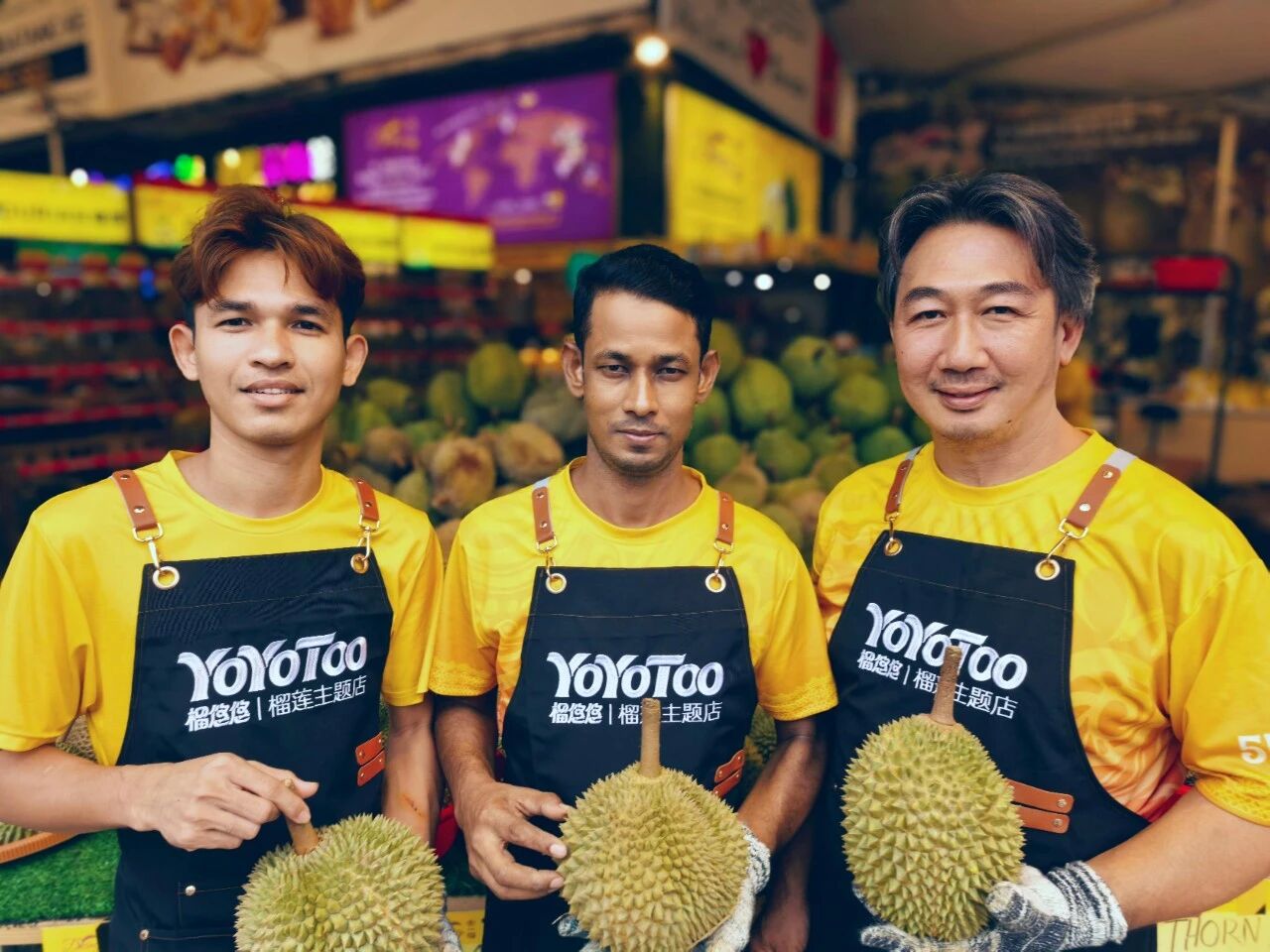 跨越山海,只为一口纯粹的“榴悠悠” 跨越山海,只为一口纯粹的“榴悠悠”