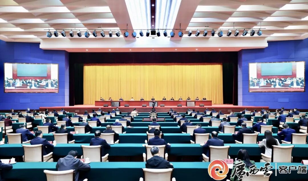 陈刚在2026年新春第一会上强调 全面化解历史矛盾 切实维护群众利益 全力促进安全稳定 韦韬主持 孙大伟出席 陈刚在2026年新春第一会上强调 全面化解历史矛盾 切实维护群众利益 全力促进安全稳定 韦韬主持 孙大伟出席