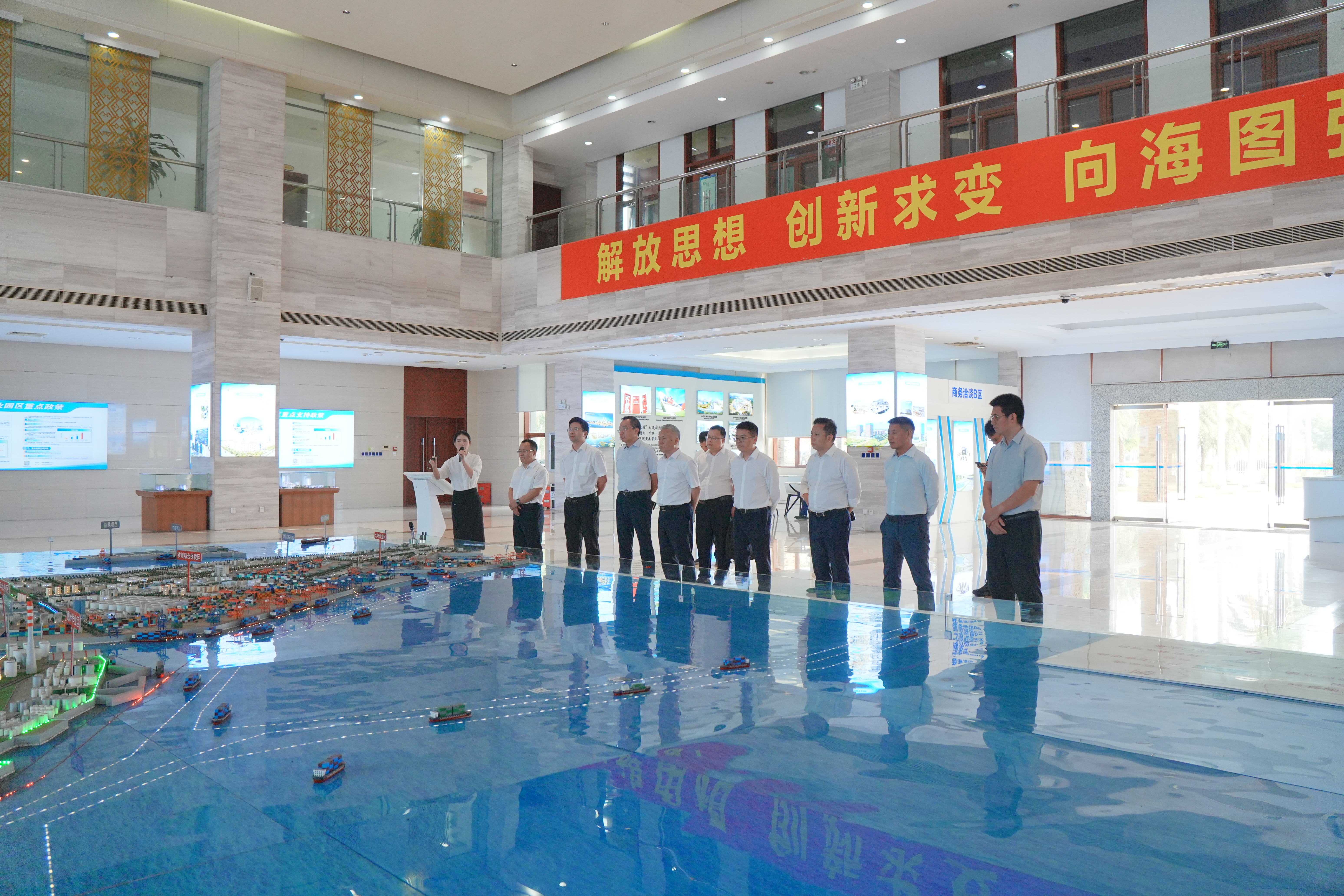 向海图强 绿动未来|中国—东盟(广西)矿产资源绿色开发利用工程研究中心项目成功签约 向海图强 绿动未来|中国—东盟(广西)矿产资源绿色开发利用工程研究中心项目成功签约